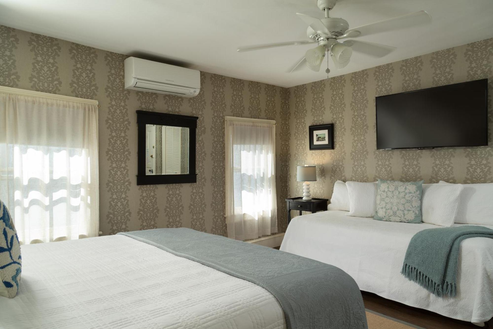 The Carroll Hotel 3*