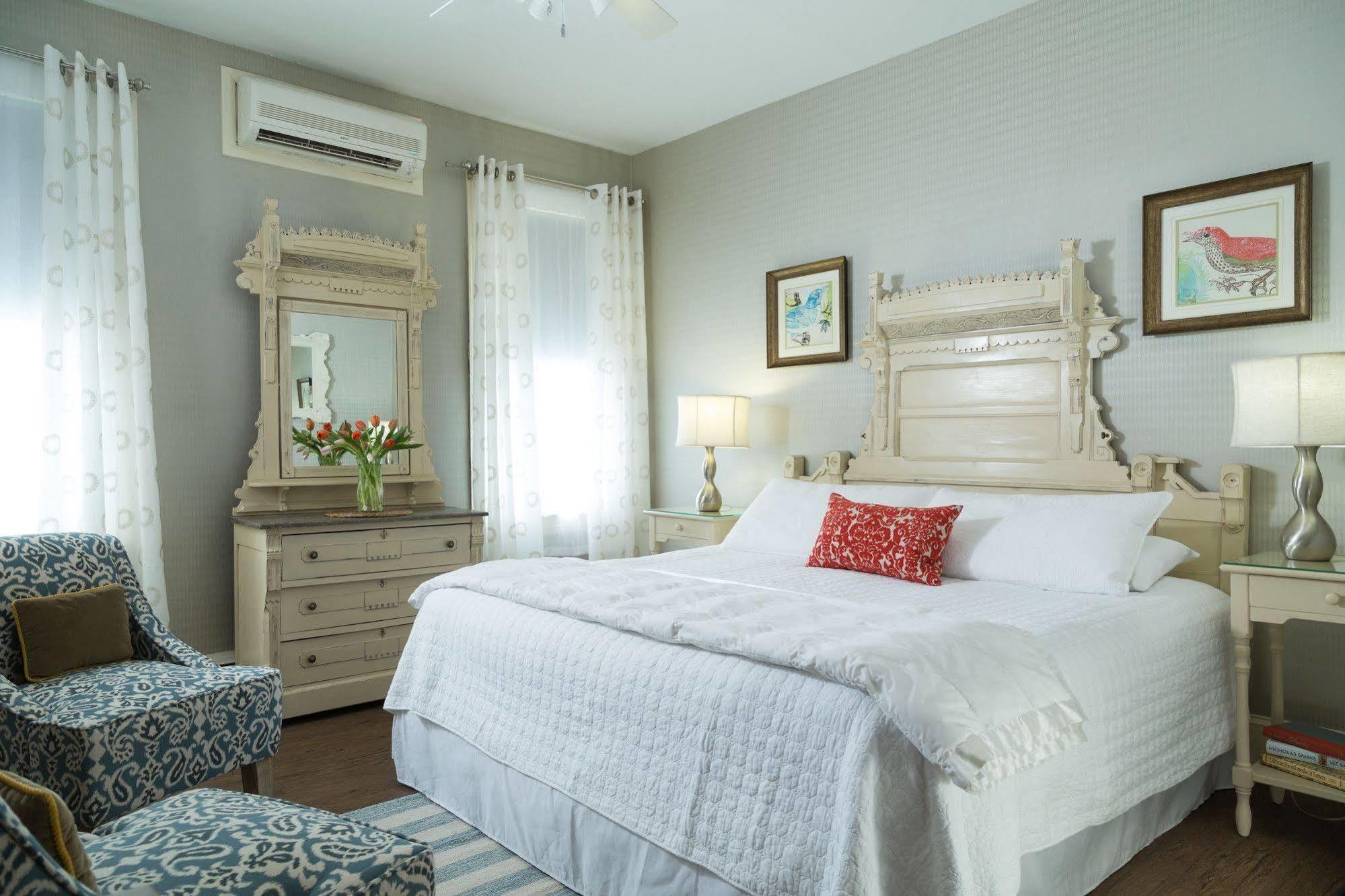 The Carroll Hotel 3*