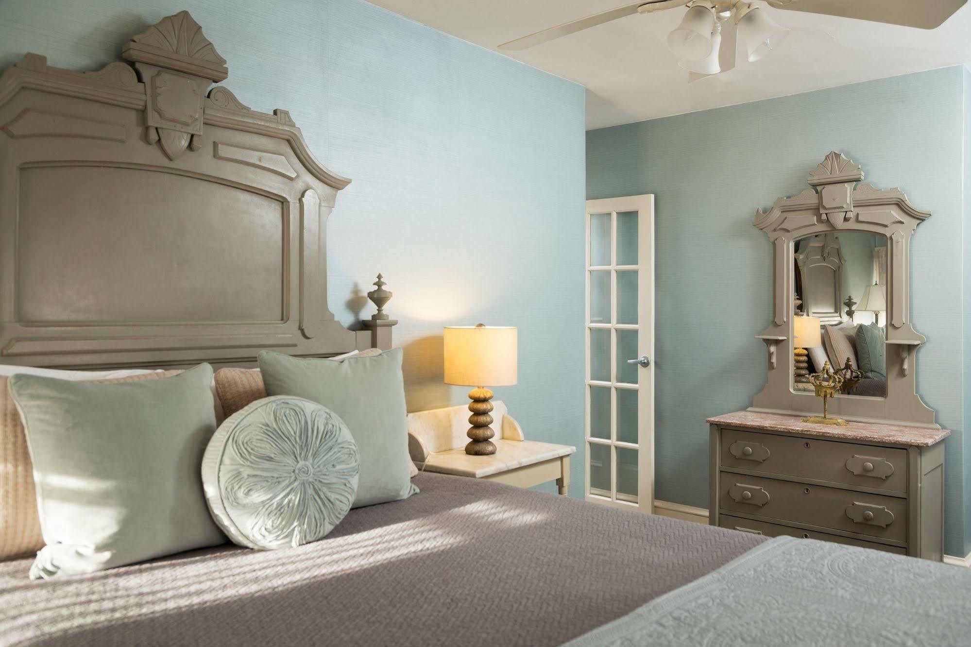 The Carroll Hotel 3*